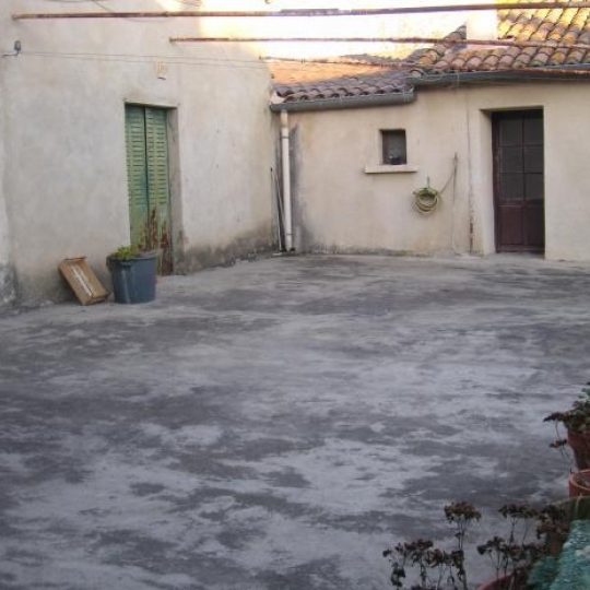  CHERCHE MIDI IMMOBILIER : Maison / Villa | UZES (30700) | 150 m2 | 128 000 &euro; 