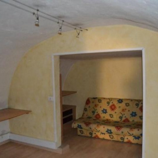  CHERCHE MIDI IMMOBILIER : Maison / Villa | UZES (30700) | 160 m2 | 125 000 &euro; 