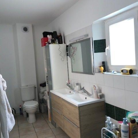  CHERCHE MIDI IMMOBILIER : Maison / Villa | NIMES (30900) | 110 m2 | 990 &euro; 