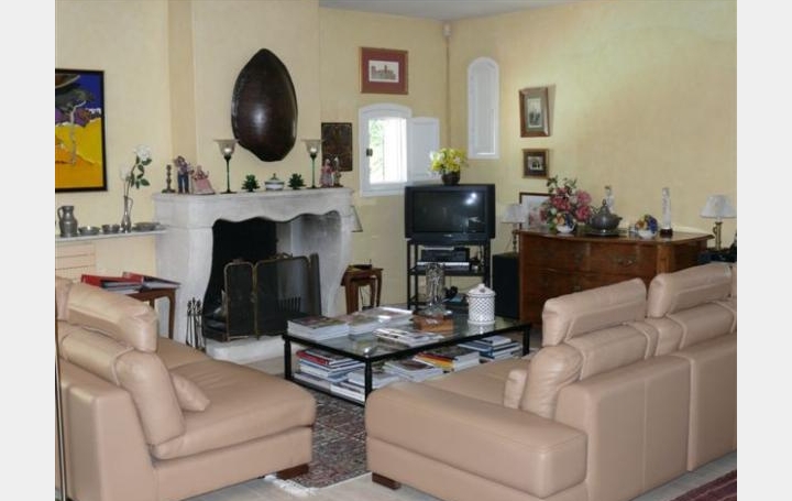 CHERCHE MIDI IMMOBILIER : Domaines / Propriétés | UZES (30700) | 270 m2 | 778 000 &euro; 
